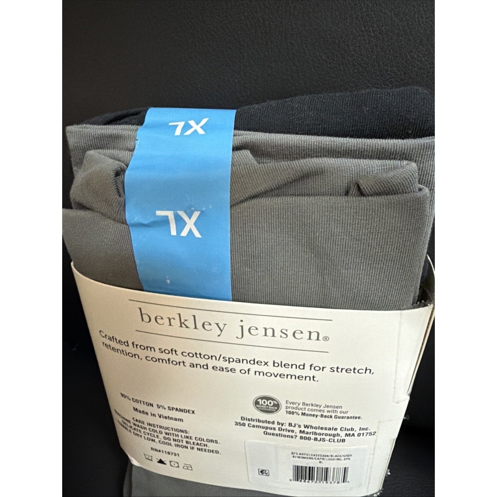 Berkley Jensen Women's Capri Leggings 2-Pack, Black/Grey, Size X-Large - Picture 6 of 6